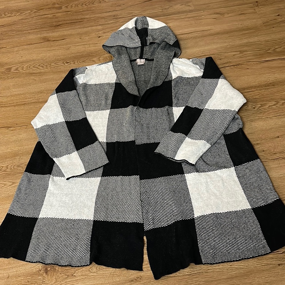 Chico’s cardigan size 3 (XL) women’s